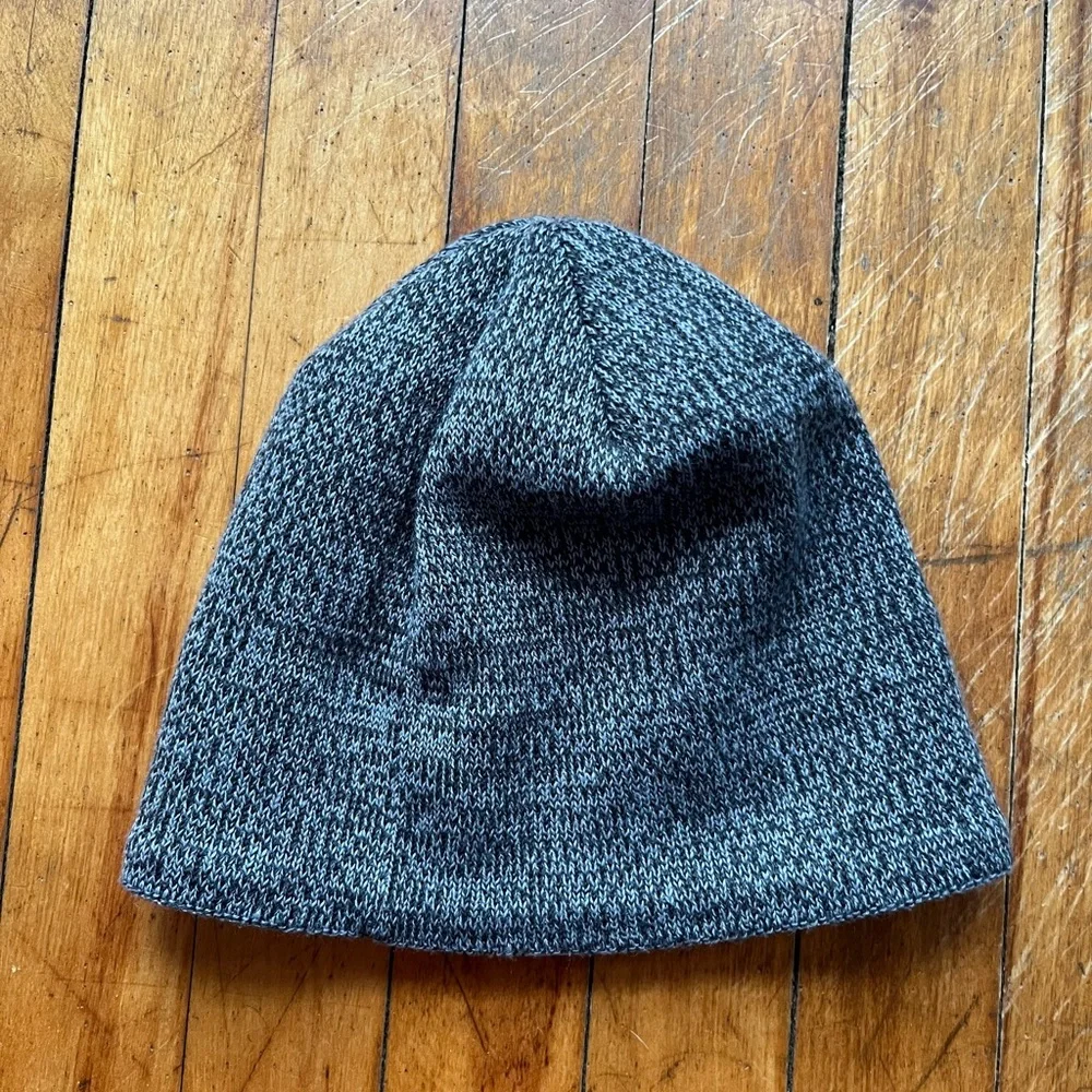 The North Face Gray Wool Blend Skull Cap Beanie Adult One Size